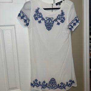 Lulu’s white and blue short sleeve dress